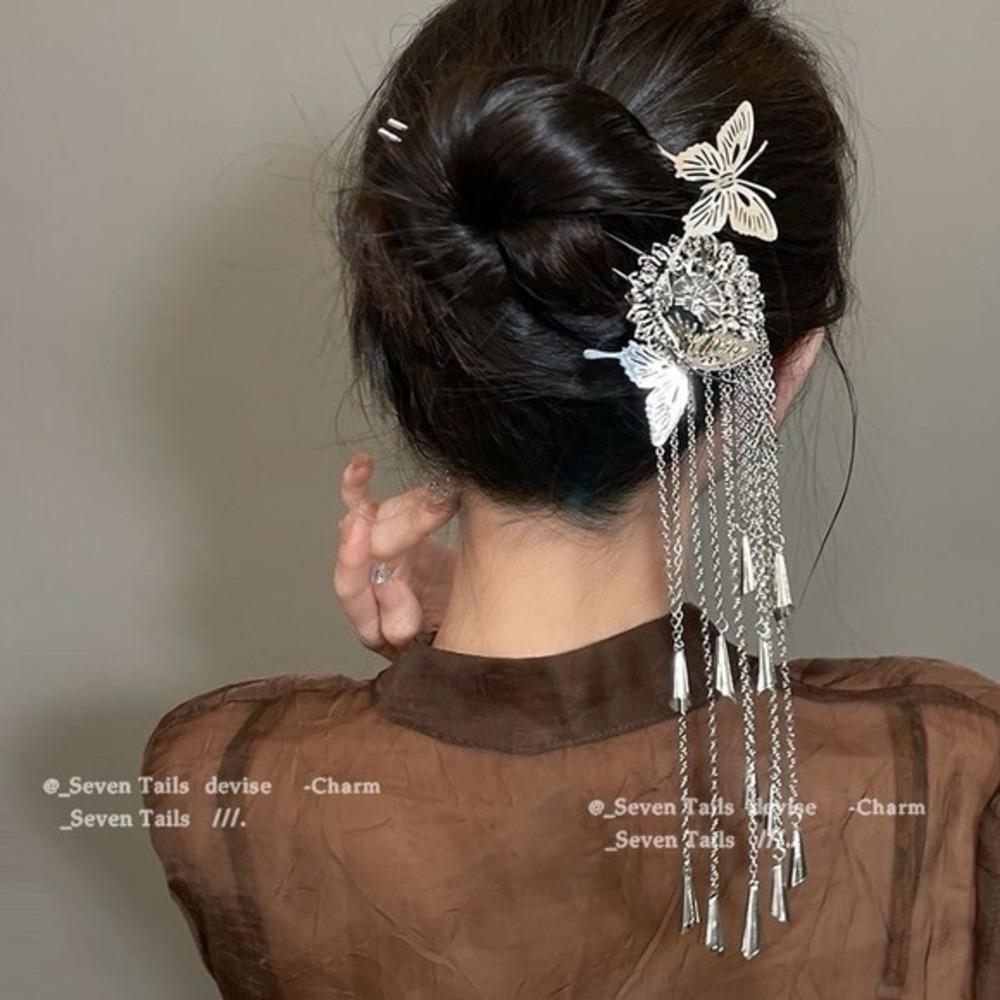 Elegant‎ Silver Butterfly Hairpin with Cascading Tassels Hair stick Accessory